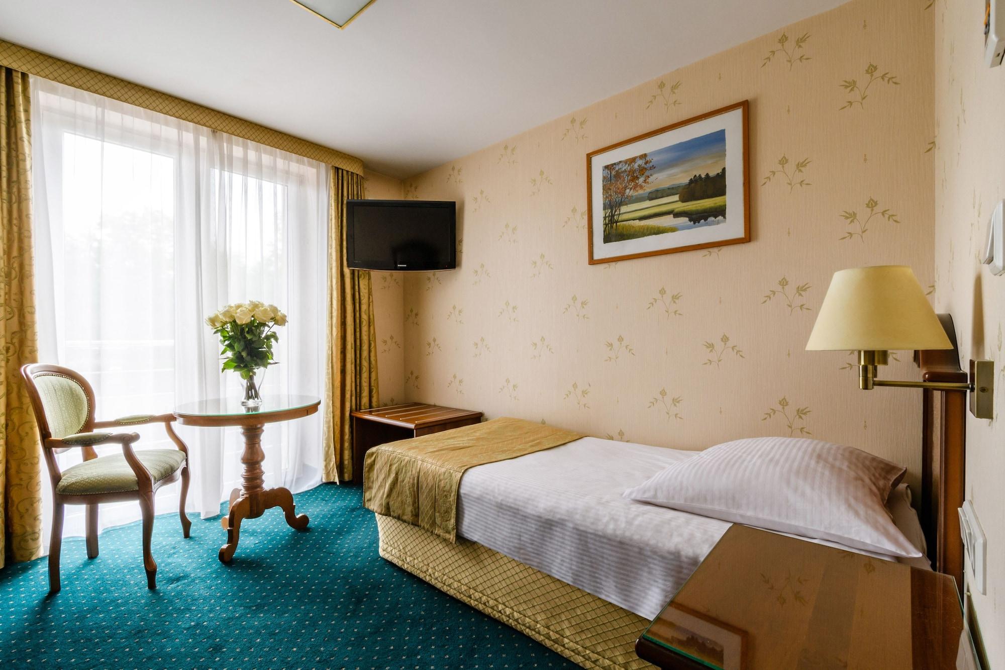 Hotel Boss Warszawa Eksteriør billede